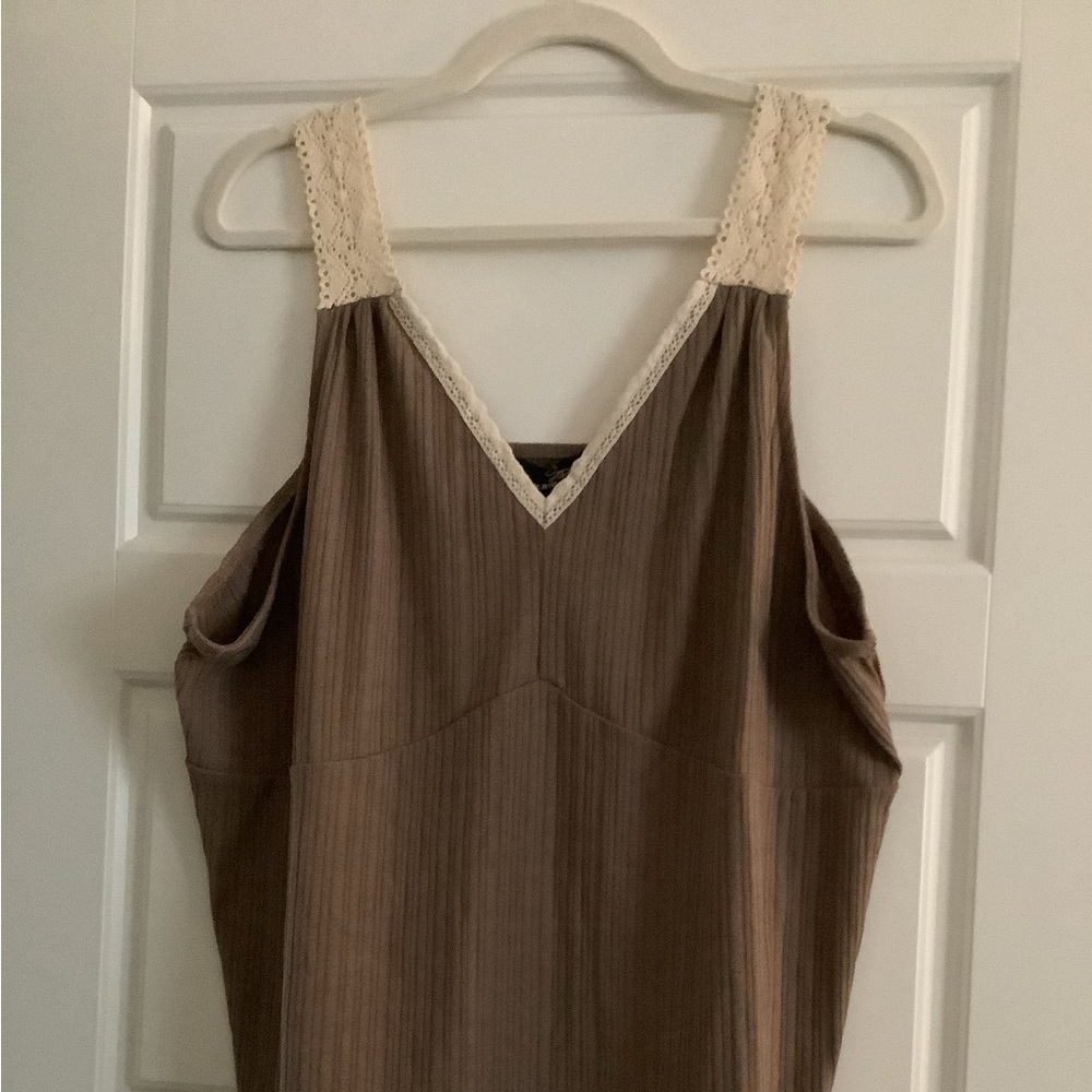 NWT Suzanne Betro Crochet Brown Cream Tank Top
